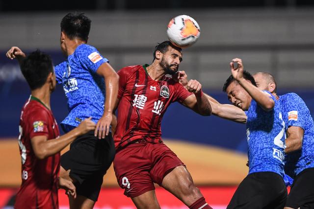 欧冠-拉菲尼亚绝杀莱万双响 巴萨5-4本菲卡